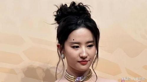 反骨 明星,颠覆传统，重塑娱乐新格局