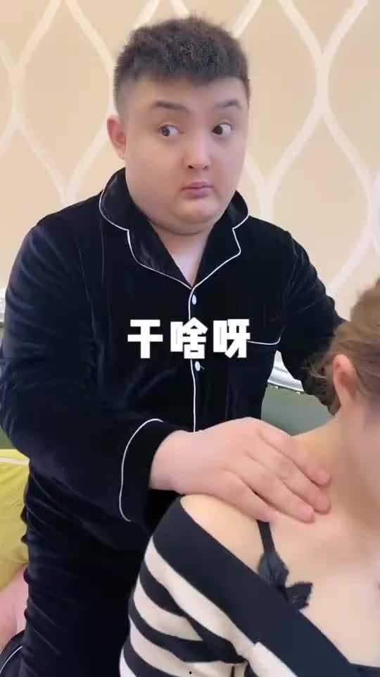 手语网红男,手语网红男生的魅力之旅